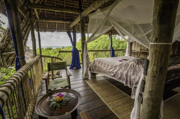 Treehouse bay view